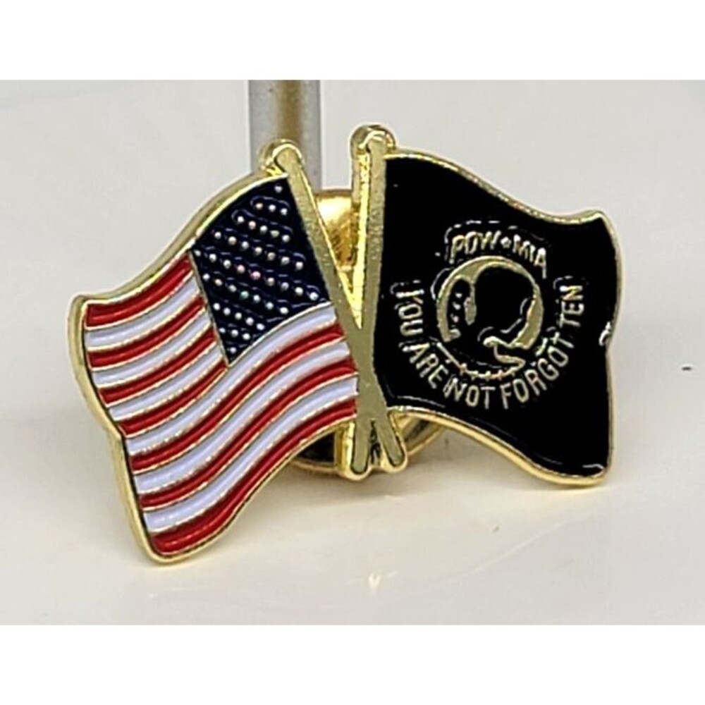 USA POW MIA Friendship Flags Lapel Pin Enamel Gold Tone Metal Motorcycle Hat